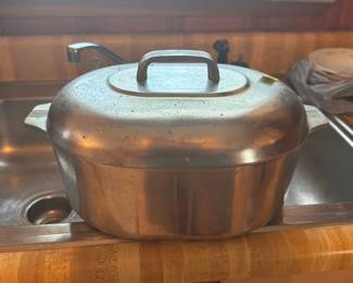MAGNALITE ROASTER