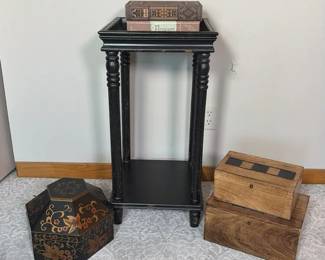 Decorative Tray Table, Mirror and Boxes