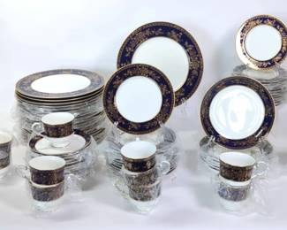 Mikasa Buckingham Blue And White Dinnerware Set