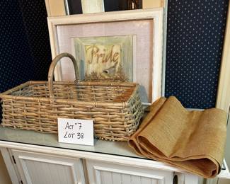 Sale Picture