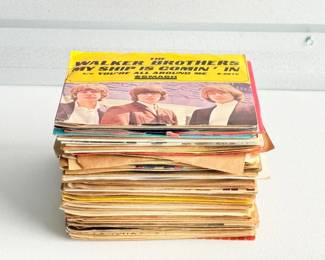 184 Vintage45RPMVinylSinglesStack