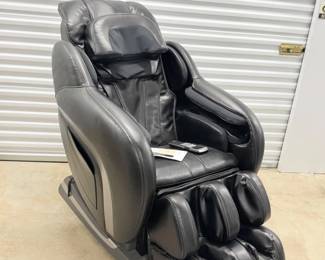9 OSIMModernBlackSyntheticLeatherMassageChair
