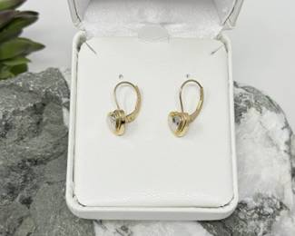 40 14KGoldTwoToneHeartLeverbackEarrings117g