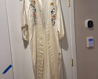Vintage Ancient Dragon Silk Komono/Robe Size S