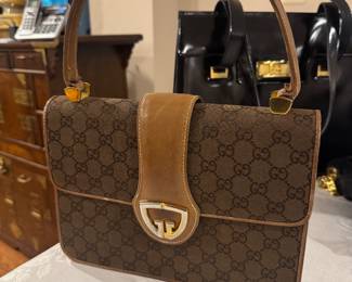 Women's Vintage Gucci GG Top Handle Leather Handbag 