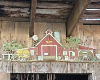 BARN DECOR