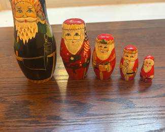 h Santa Claus Christmas Nesting Dolls