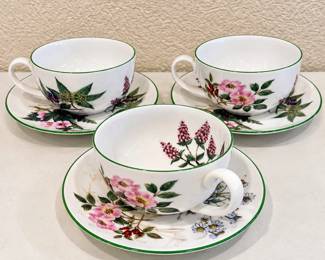 hk GJ China Floral Tea Cups and Saucers Set