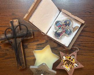 h Christian Christmas Decor Lot