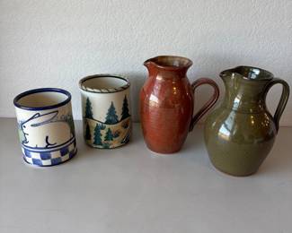 ld Assorted FourPiece Vase Collection