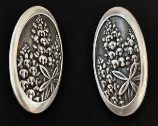 j Sterling Silver Oval Floral Post Earrings 7g