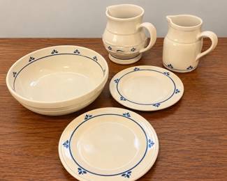 lk Roseville, Ohio Friendship Pottery Stoneware Serving