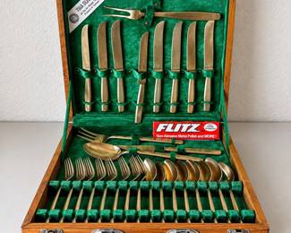 hk 28Piece Thai Gems Factory Brass and Bronze Flatware Set in Wooden Case