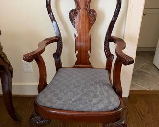 SET OF 10 CHAIRS