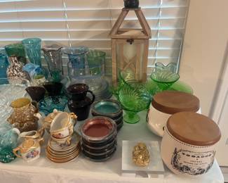 Bonita glass, uranium glass