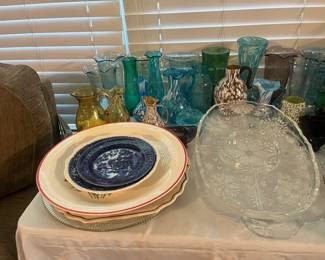Flow blue plates 
