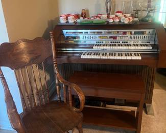 Pump organ 