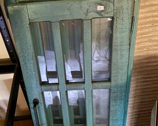 4 wood and glass decorative pieces