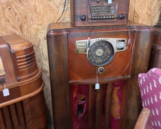 radios
