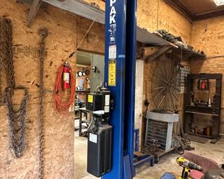 car lift