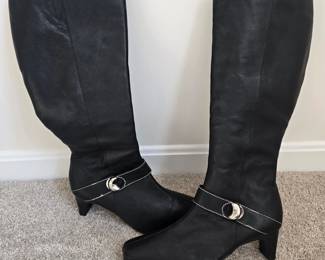 Footwear Boots