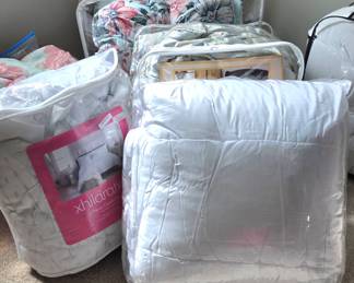 Linens Comforters
