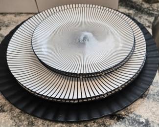 Home Decor Black and White Plates