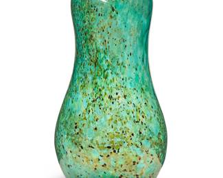 2065 Dale Chihuly (b. 1941) "Ikebana Glass Vase," 1999 Mottled glass cased with gold inclusions Signed and dated on the upper rim: Chihuly Height 33 in., diameter 16 in. Estimate: $12,000 - $18,000