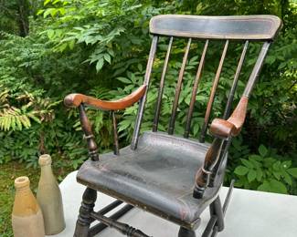 Childs Boston Rocker in great paint