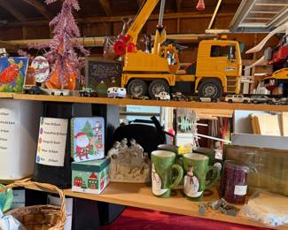 toys, holiday decor