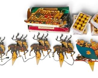 Vintage Santa Reindeer Electric Lawn Decoration, Happy Holidays Sign Gold Ornaments