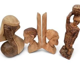 HandCarved Wooden Bookends Figurines