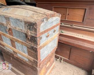 Please join Roman and Company this weekend for Part Two of our residential estate sale at 2112 Woodfin Dr, EPTX 79925. Hundreds of new items added including jewelry, antiques, clothes, decor, art, antique automobiles, 1992 Chrysler New Yorker, 1950’s working Coca Cola machine, beer signs, books, albums, Victrola, several pianos, sewing machines and much more! Images available at https://www.romancoestatesales.com/events-1/part-2-estate-sale-at-2112-woodfin-drive-eptx-79925 WHERE: 2112 Woodfin Dr, EPTX 79925 WHEN: SAT 09/19/26 8A-2P and SUN 09/20/26 9A-2P No prices offered prior to sale date. All items are sold in “as-is” condition. Buyers are responsible for removing all purchased merchandise by sale closing date/time. Please bring assistance to load large and/or heavy items. Credit cards accepted with minimum $20.00 purchase. We look forward to seeing you at the sale!