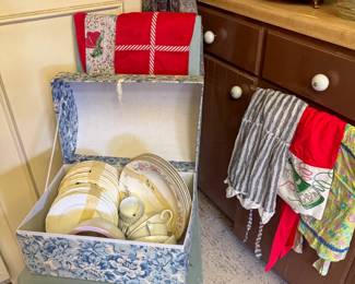 Please join Roman and Company this weekend for Part Two of our residential estate sale at 2112 Woodfin Dr, EPTX 79925. Hundreds of new items added including jewelry, antiques, clothes, decor, art, antique automobiles, 1992 Chrysler New Yorker, 1950’s working Coca Cola machine, beer signs, books, albums, Victrola, several pianos, sewing machines and much more! Images available at https://www.romancoestatesales.com/events-1/part-2-estate-sale-at-2112-woodfin-drive-eptx-79925 WHERE: 2112 Woodfin Dr, EPTX 79925 WHEN: SAT 09/19/26 8A-2P and SUN 09/20/26 9A-2P No prices offered prior to sale date. All items are sold in “as-is” condition. Buyers are responsible for removing all purchased merchandise by sale closing date/time. Please bring assistance to load large and/or heavy items. Credit cards accepted with minimum $20.00 purchase. We look forward to seeing you at the sale!