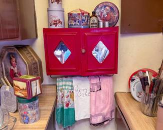 Please join Roman and Company this weekend for Part Two of our residential estate sale at 2112 Woodfin Dr, EPTX 79925. Hundreds of new items added including jewelry, antiques, clothes, decor, art, antique automobiles, 1992 Chrysler New Yorker, 1950’s working Coca Cola machine, beer signs, books, albums, Victrola, several pianos, sewing machines and much more! Images available at https://www.romancoestatesales.com/events-1/part-2-estate-sale-at-2112-woodfin-drive-eptx-79925 WHERE: 2112 Woodfin Dr, EPTX 79925 WHEN: SAT 09/19/26 8A-2P and SUN 09/20/26 9A-2P No prices offered prior to sale date. All items are sold in “as-is” condition. Buyers are responsible for removing all purchased merchandise by sale closing date/time. Please bring assistance to load large and/or heavy items. Credit cards accepted with minimum $20.00 purchase. We look forward to seeing you at the sale!