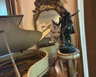 Italian Wood Painted Pedestal