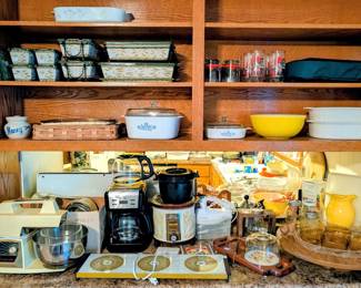 Pyrex, CorningWare, vintage small appliances, traditions bakeware, Ethan Allen lazy susan