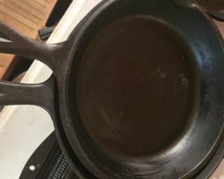#31 Cast Iron pans pair (10.5" and 10") $25.00