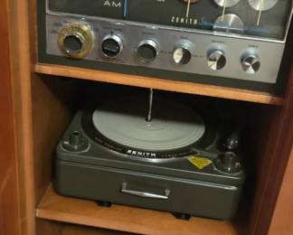 #32 Vintage Zenith radio record player cabinet untested heavy you move 46x19x33 $45.00