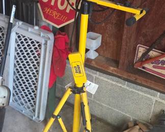#111 Two halogen work lights on tripod stand tested works $35.00