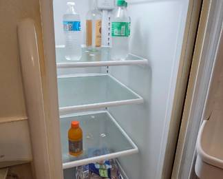 #19 Frigidaire side by side refrigerator works/freezer works (ice/water maker untested) $125.00