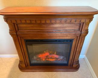 DimPlex  portable oak fireplace with forced 
