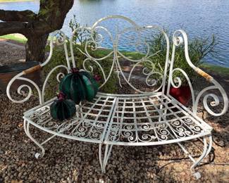 Rod iron patio set