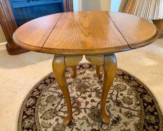 Vintage oak drop leaf side table