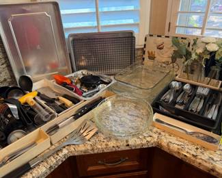 Flatware set 