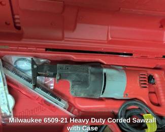 Milwaukee Heavy Duty Corded Sawzall with Case