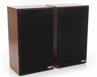 Bose Interaudio Bookshelf Speakers second image
