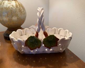 Made in Italy ceramic basket 