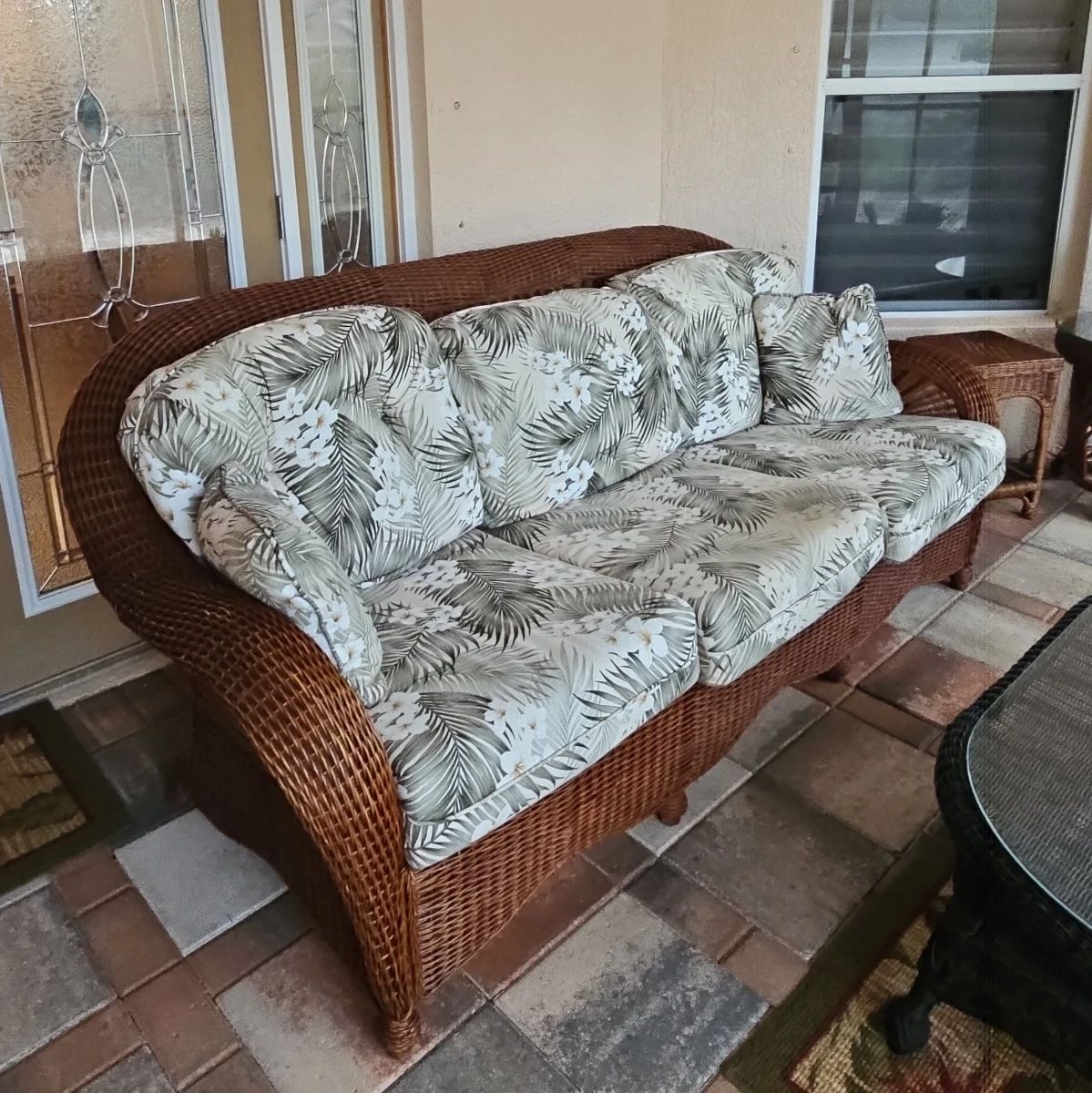 Wicker Sofa with Cushions and Pillows