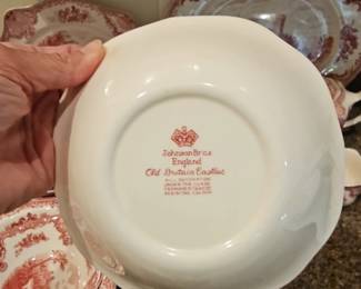 Johnson Brothers Old Britain Castles Pink Dinnerware Set for Six with Serving Pieces second image